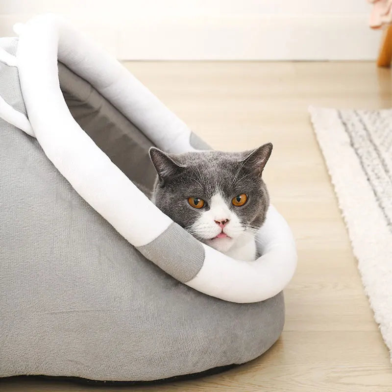 Cozy Cat Bed Tent — Soft Indoor Pet House with Cushion (Cats & Small Dogs)